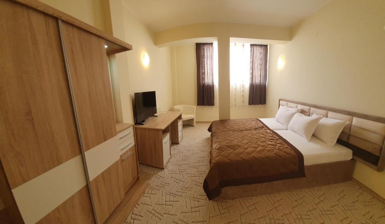 Hotel Dream Stara Zagora Ngoại thất bức ảnh