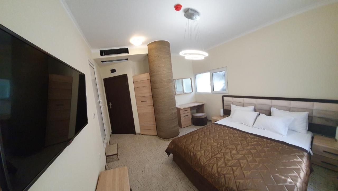 Hotel Dream Stara Zagora Ngoại thất bức ảnh