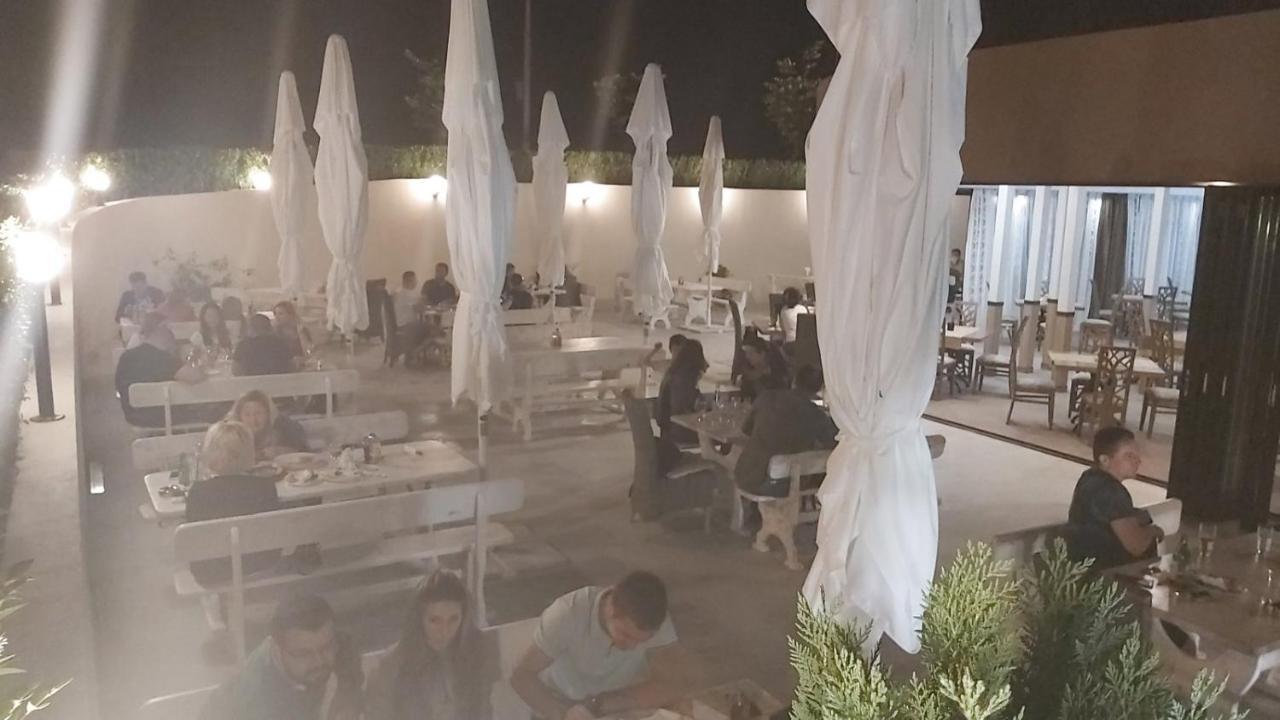 Hotel Dream Stara Zagora Ngoại thất bức ảnh